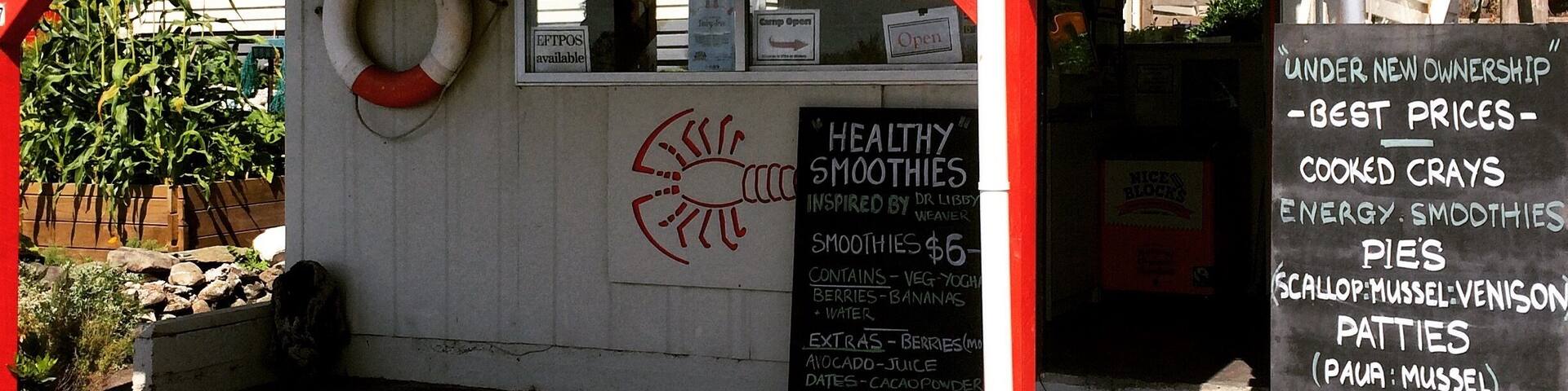 Great pies, great smoothies and delicious crayfish!