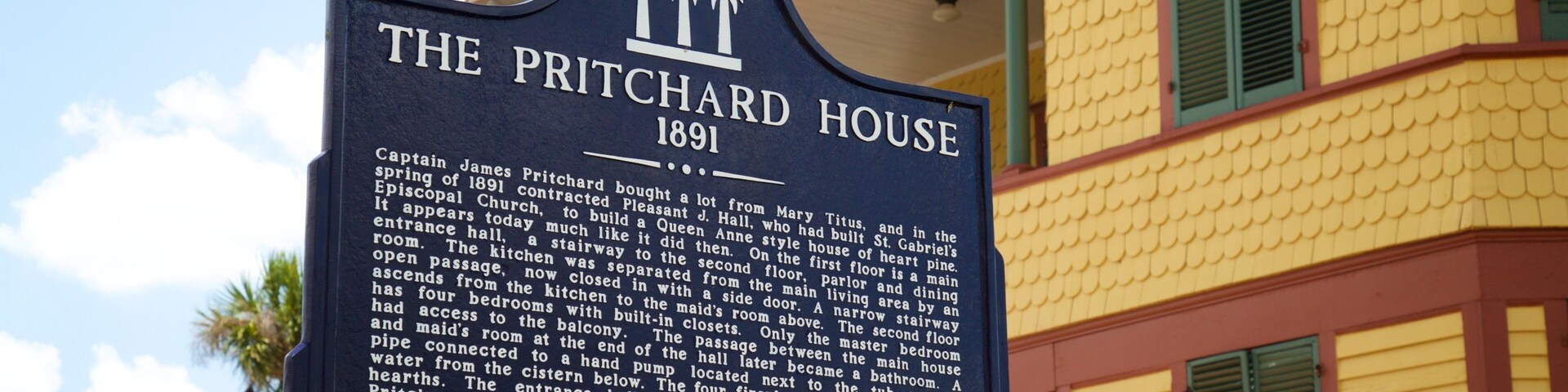 Pritchard House showing heritage elements, signage and a house