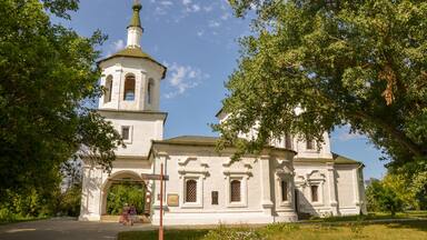 Russia , Starocherkassk , the first capital of the Don Cossacks . Branch Resurrection Cathedral , built in 1706 , with the participation of Tsar Peter the Great. The bell tower of the Cathedral .