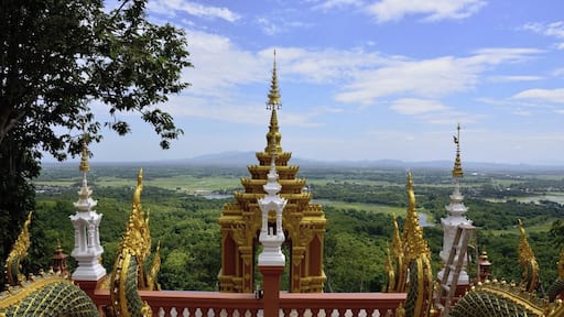 #MaeTha #Lampang #Temple #Viewpoint
#Thailand #Backpacking #TravelPhotography
See you also on Instagram: ExploreWithSeba