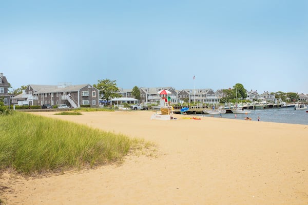 Nantucket_ChildrensBeach_6311684-6