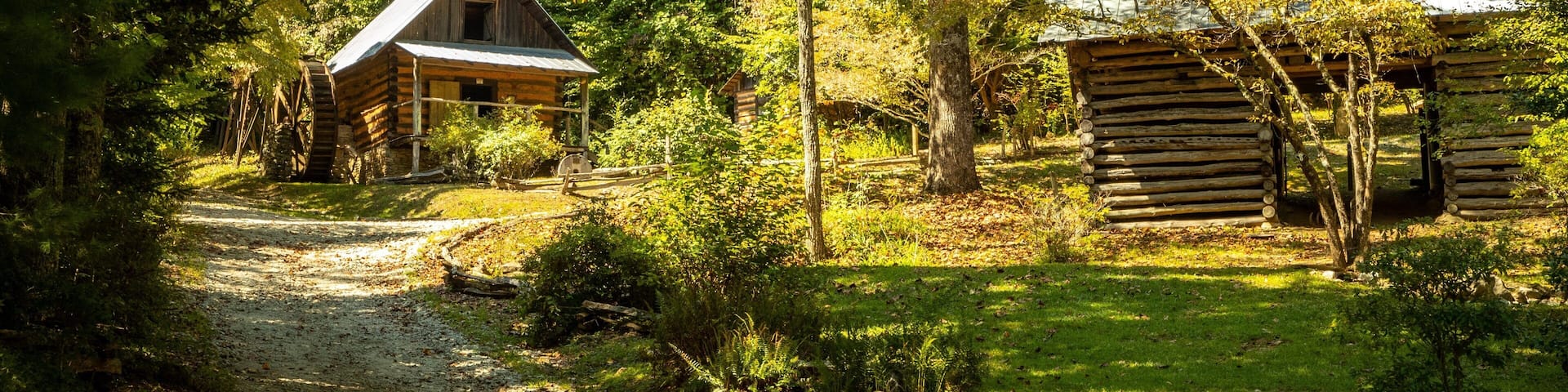 Foxfire Museum featuring a small town or village and heritage elements