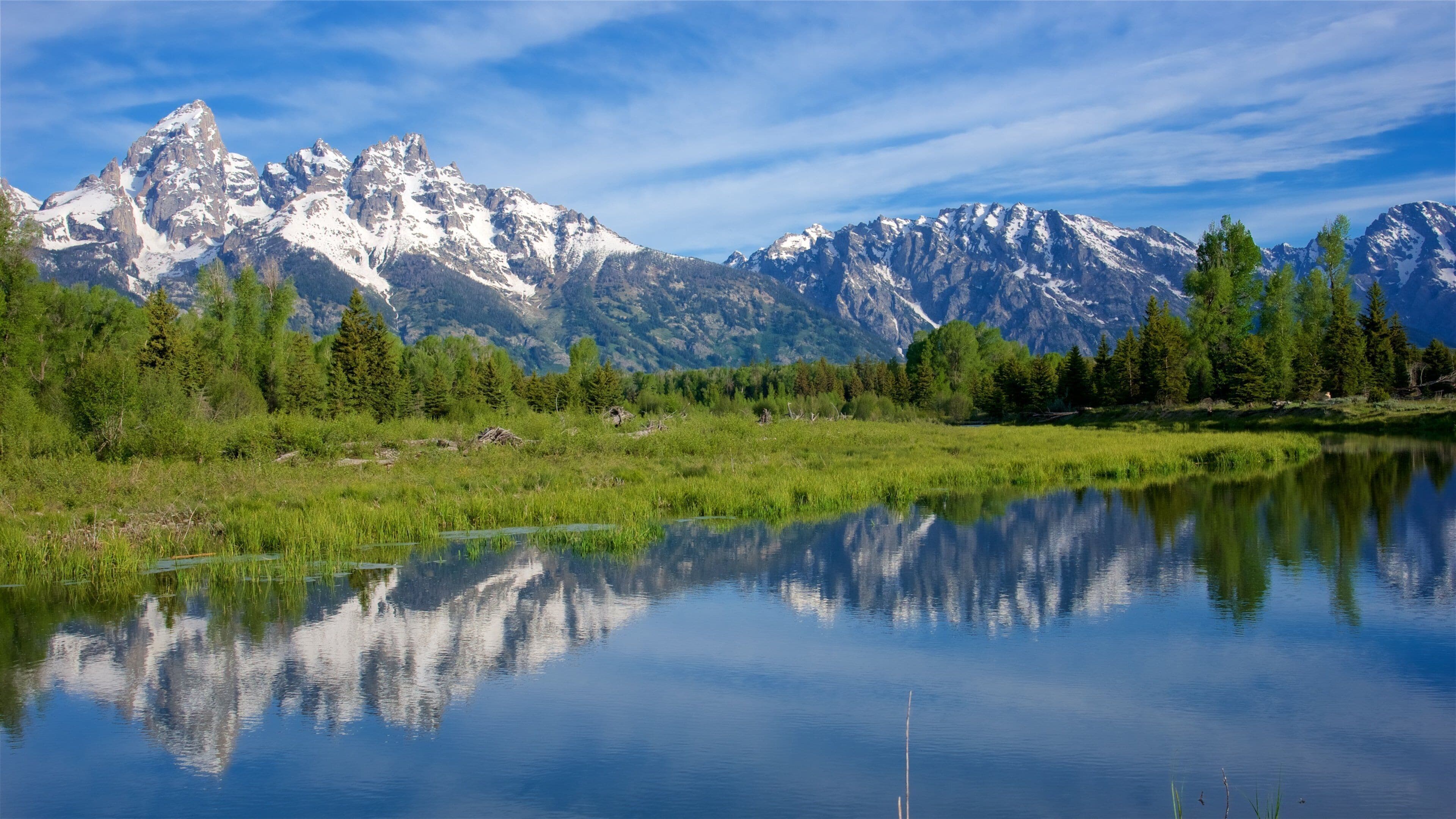 Schwabacher\'s Landing bevat vredige uitzichten, bergen en landschappen