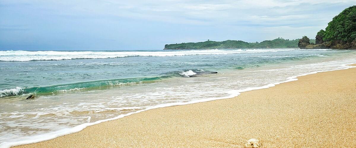 One fine day by the Indian Ocean