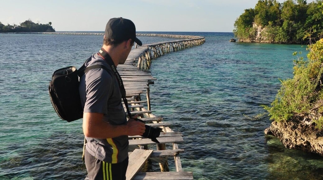 The journey out to the Bajo village is extremely rewarding, but it takes a bit of nerve! It was nice to look down and realize the water wasn’t too deep. #Adventure