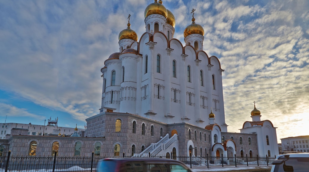 Piously-Troitsk cathedral on a decline in clouds. Magadan. Winter. Kolyma IMG_7576