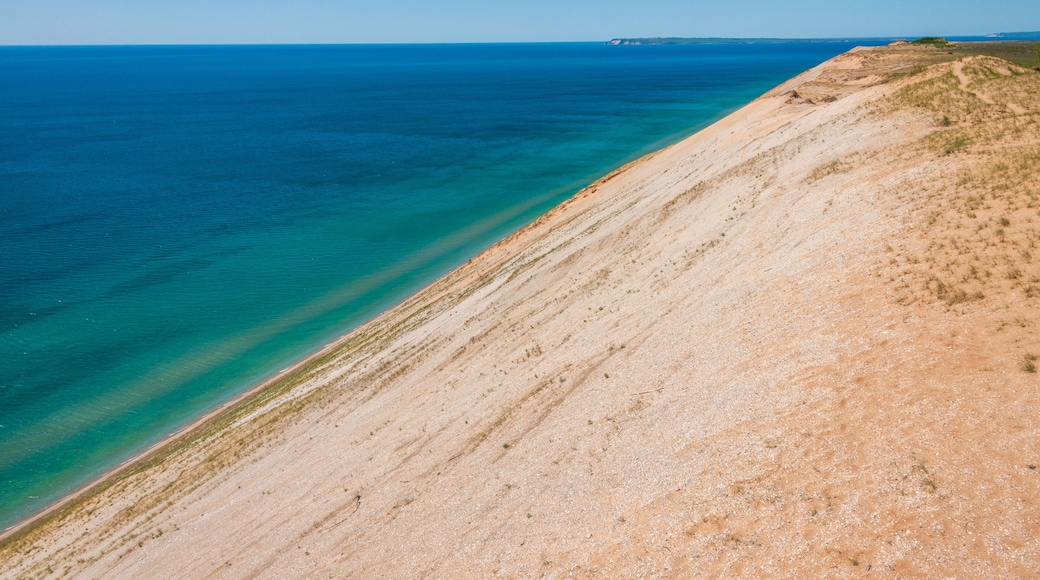 Crystal Blue Water at the Coast of Sleeping Bear Dunes National Lakeshore