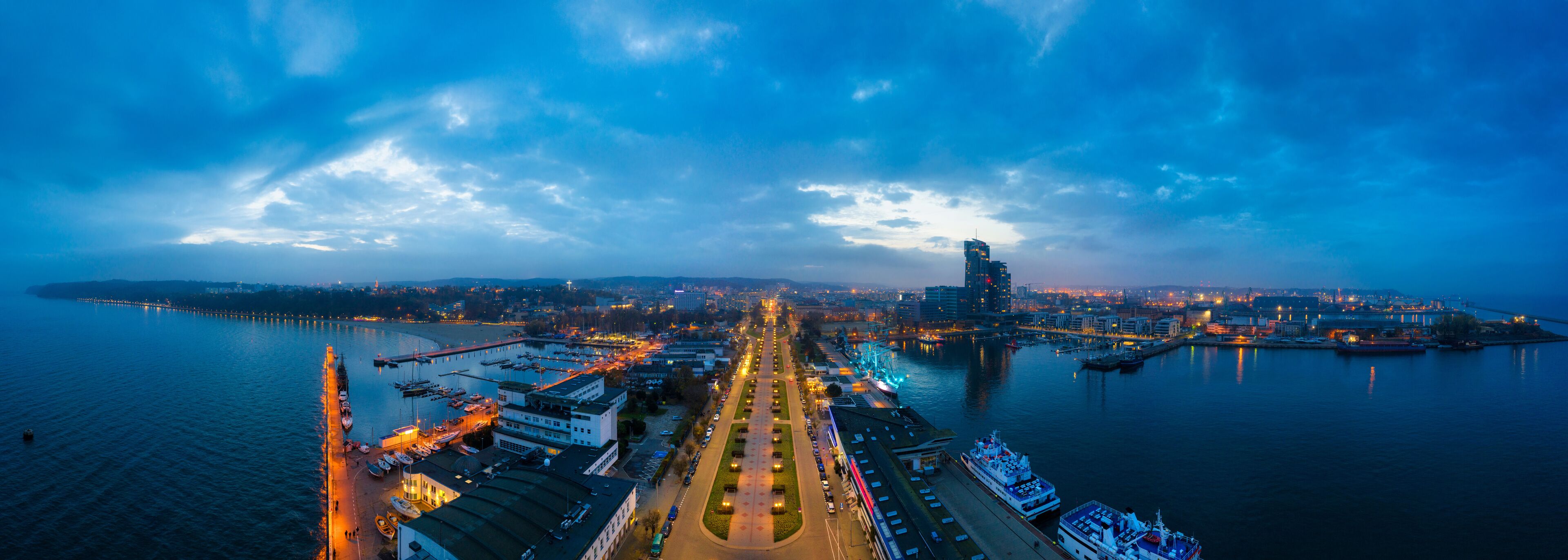 Amazing scenery of Kosciuszko Square in Gdynia by the Baltic Sea at dusk. Poland
