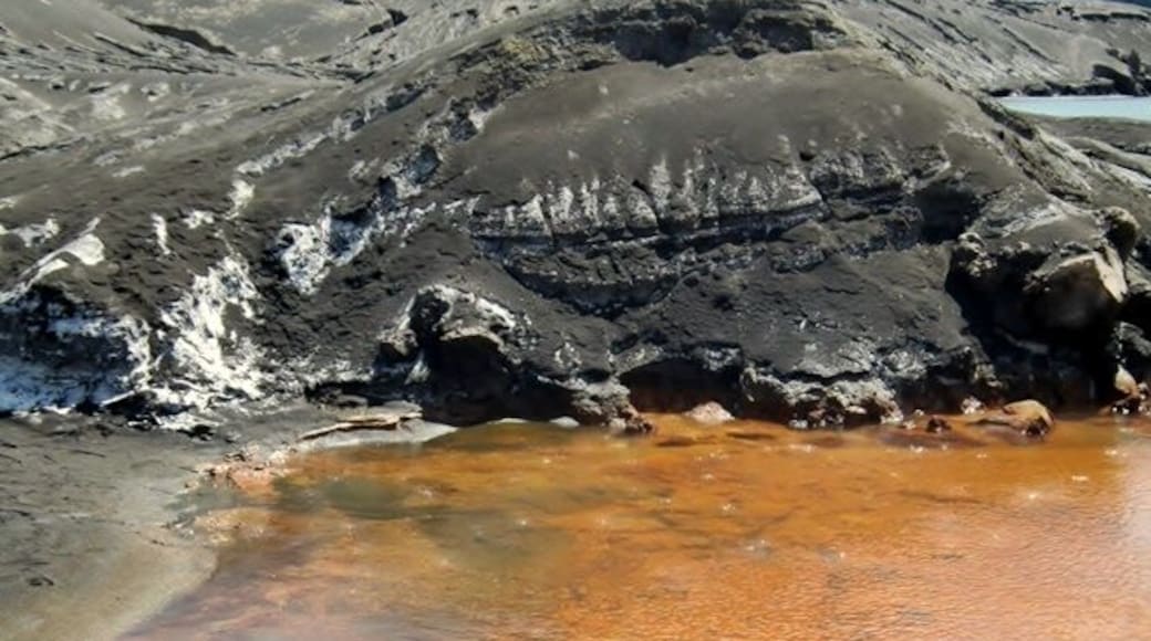 Hot springs on the Tavurvur volcano in Kokopo.
When it last erupted in 2014, it sent ash 18 kilometers into the stratosphere.