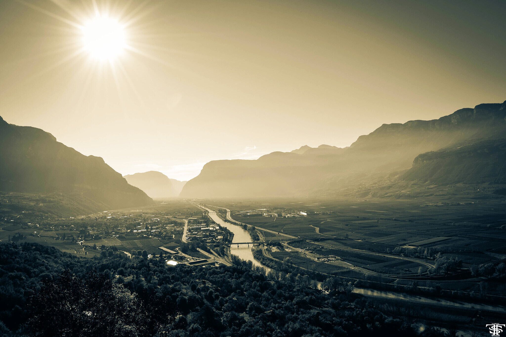 500px provided description: Sunny Day [#sunny day]