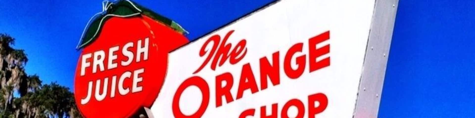 Tasty fresh OJ samples and a cool retro sign!
Route 301 is an American historic north-south highway that gives travelers an alternative #TroverDetour to I-95.
Worth the detour this route is full of historic old Florida "Cracker" re-discoveries.
Address: 18545 U.S. 301, Citra, FL 32113
Phone:(352) 595-3361
Hours: 8:00 am – 5:00 pm
#TroverDetour