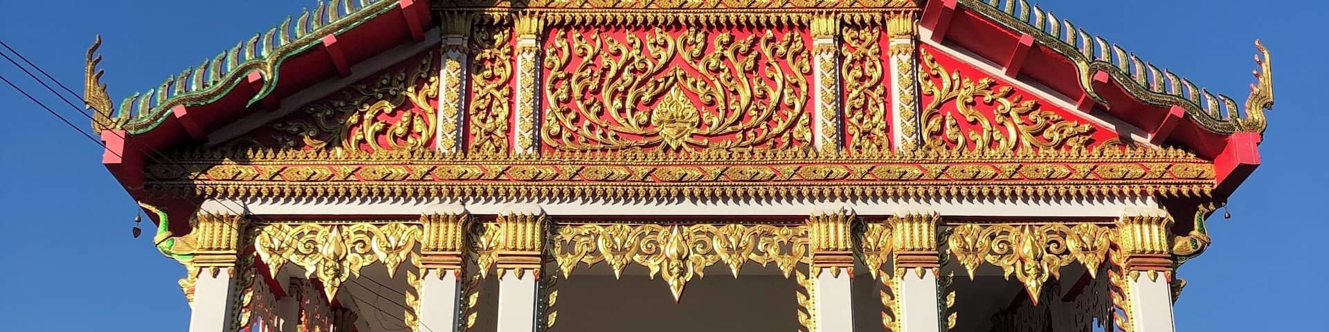 Temple near the jetty at Red Lotus Lake