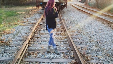 Little train car on the side of the road, not much to see but good area to photograph 😊