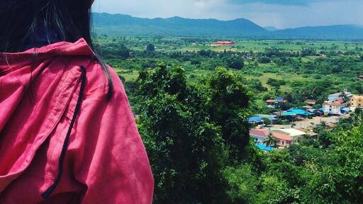 Pailin province is the one province of Cambodia, which has mine, diamond, a lot of natural resource. Now, there is one kind of longan fruit for res présentait en fruit of this region, which is very delicious. #pailin #Cambodia