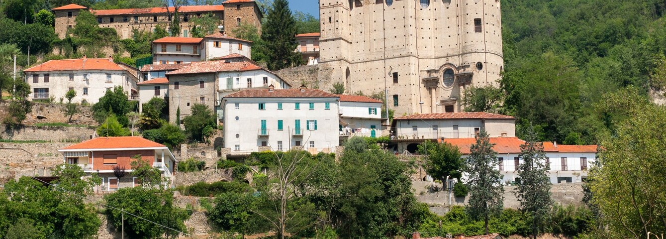 Cessole (Asti, Italy), old village