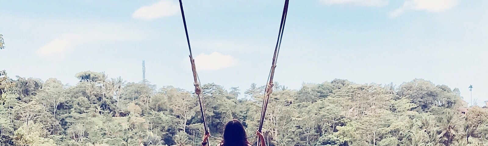 A swing that looks right out The Jungle Book. Now I just need to find my Tarzan. #bali