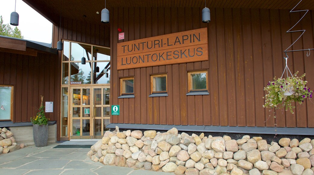 Fell-Lapland Nature Centre which includes signage