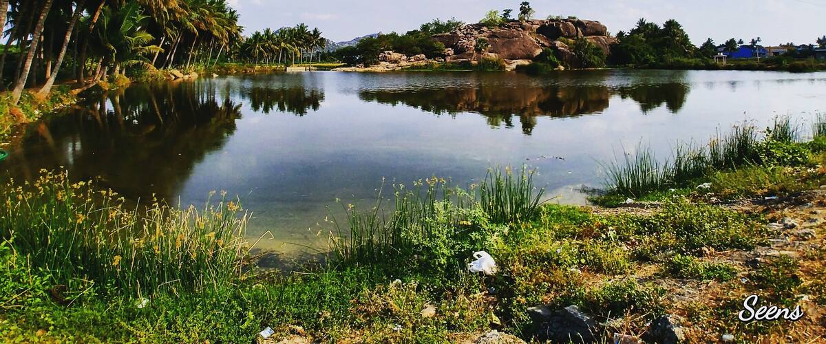 a long time wish ..to snap this place ,which lies on bangalore salem highway ,today stopped to click....