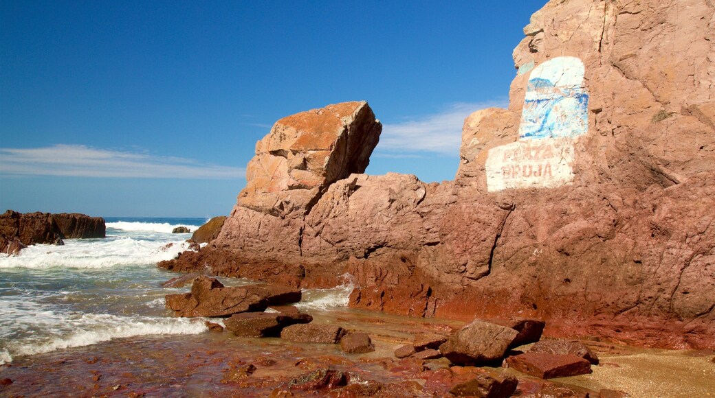 Mazatlan featuring rugged coastline and general coastal views