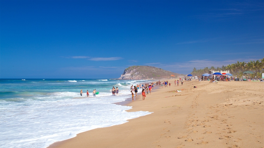 Mazatlan showing general coastal views, a beach and waves