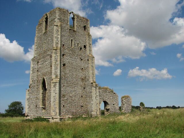 Ruin of St Edmund's church