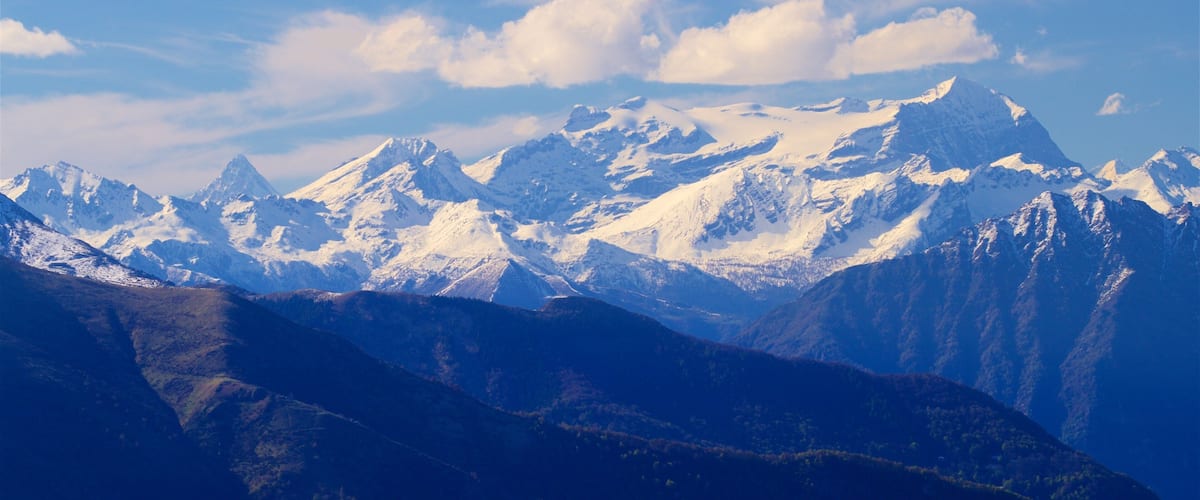 Mottarone mostrando vista del paesaggio, neve e montagna