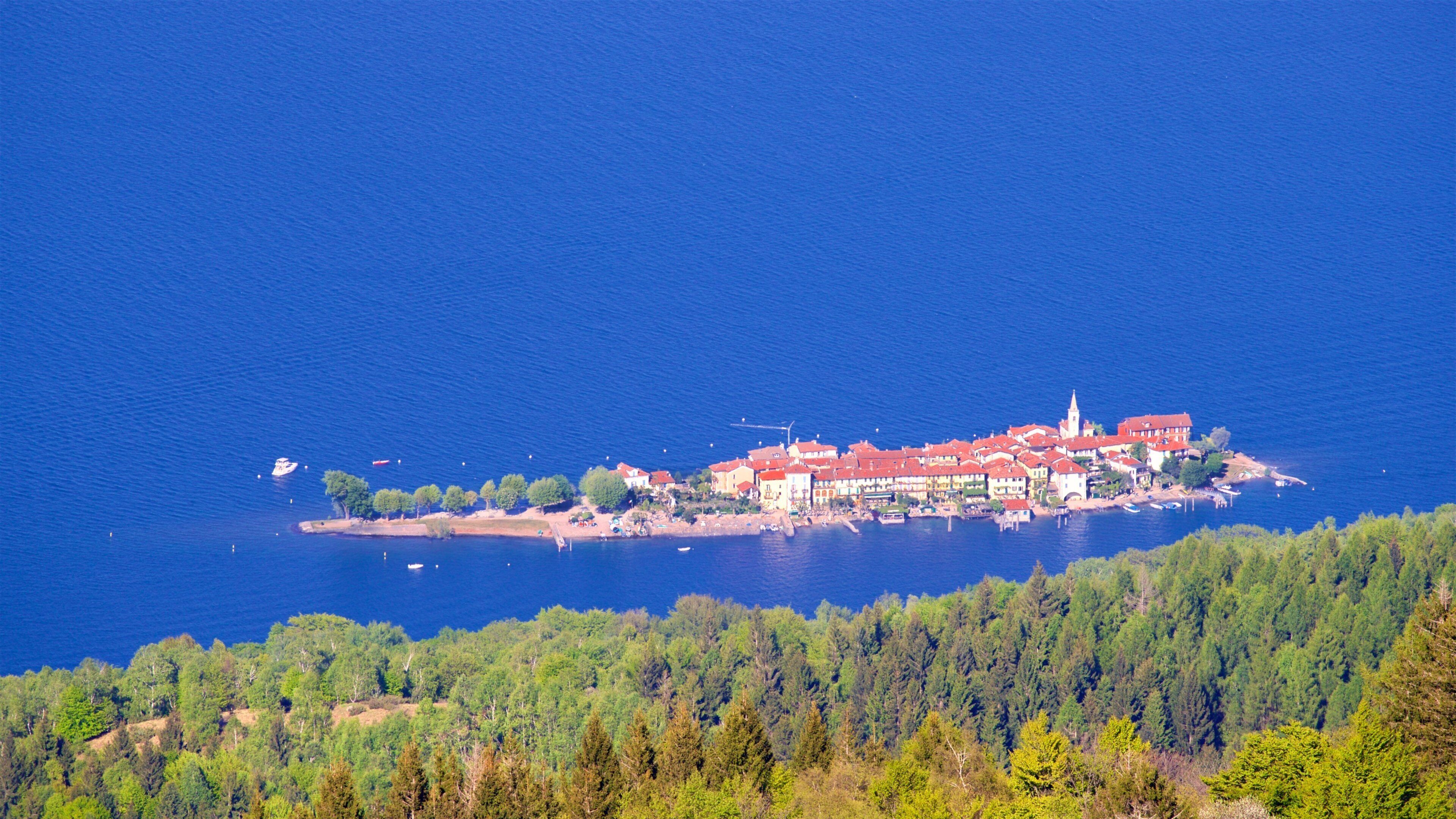 Mottarone showing island images, a small town or village and a lake or waterhole
