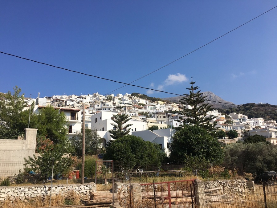 Peaceful village and many restaurants along the way...