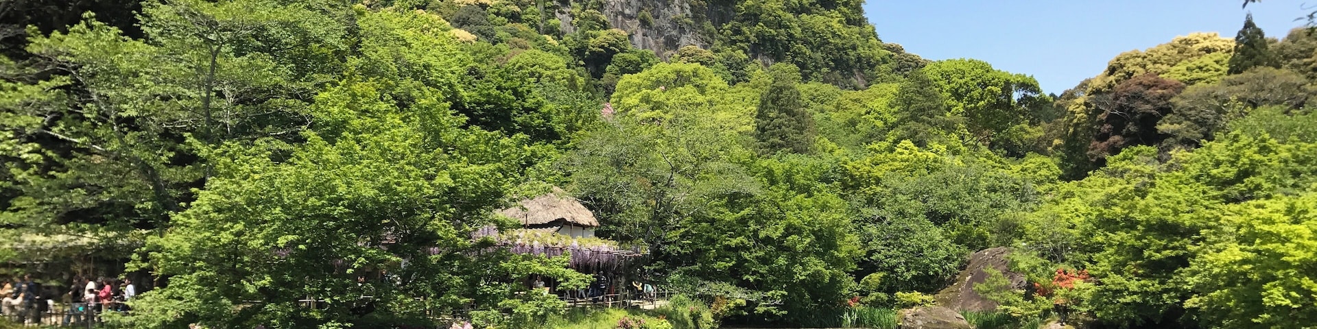 御船山楽園の池と御船山