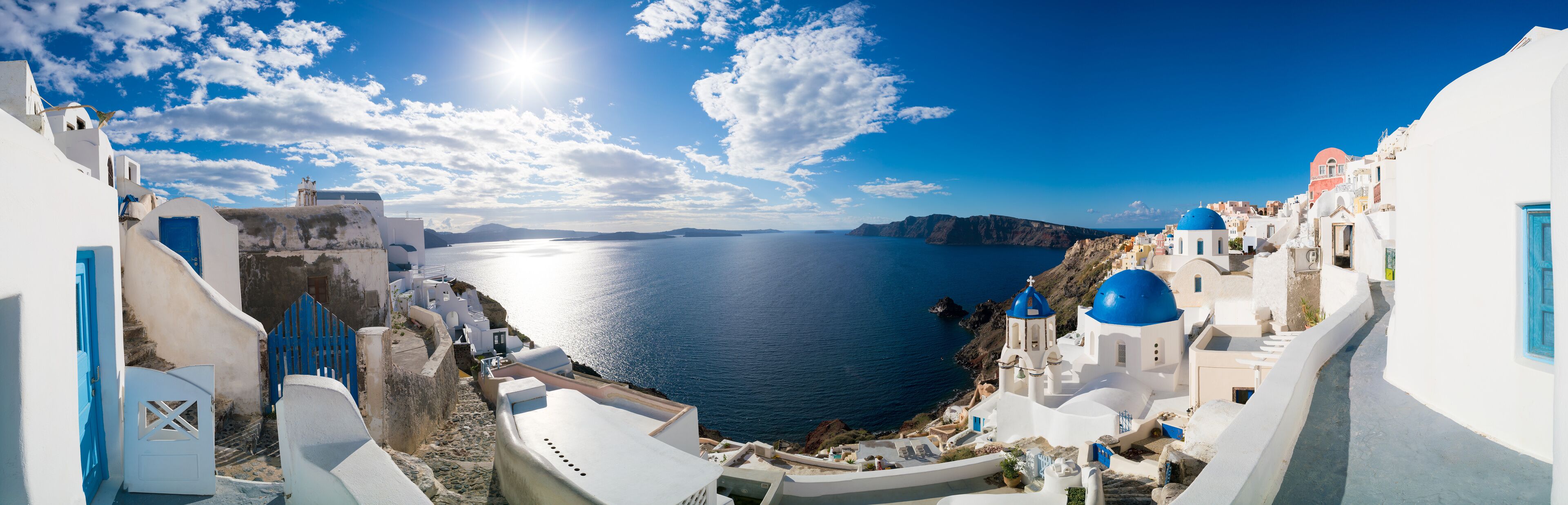 Oia village panorama, view of Ia town, Santorini island, Greece