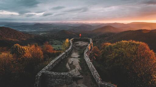 Throwback to an awesome trip back in Autumn... driving around the Vosges and Germany, sleeping in cars and watching sunrises!
#troveon #germany #hiking #sunrise
Make sure you follow me on: https://www.facebook.com/ShotByCanipel/ https://www.instagram.com/canipel/