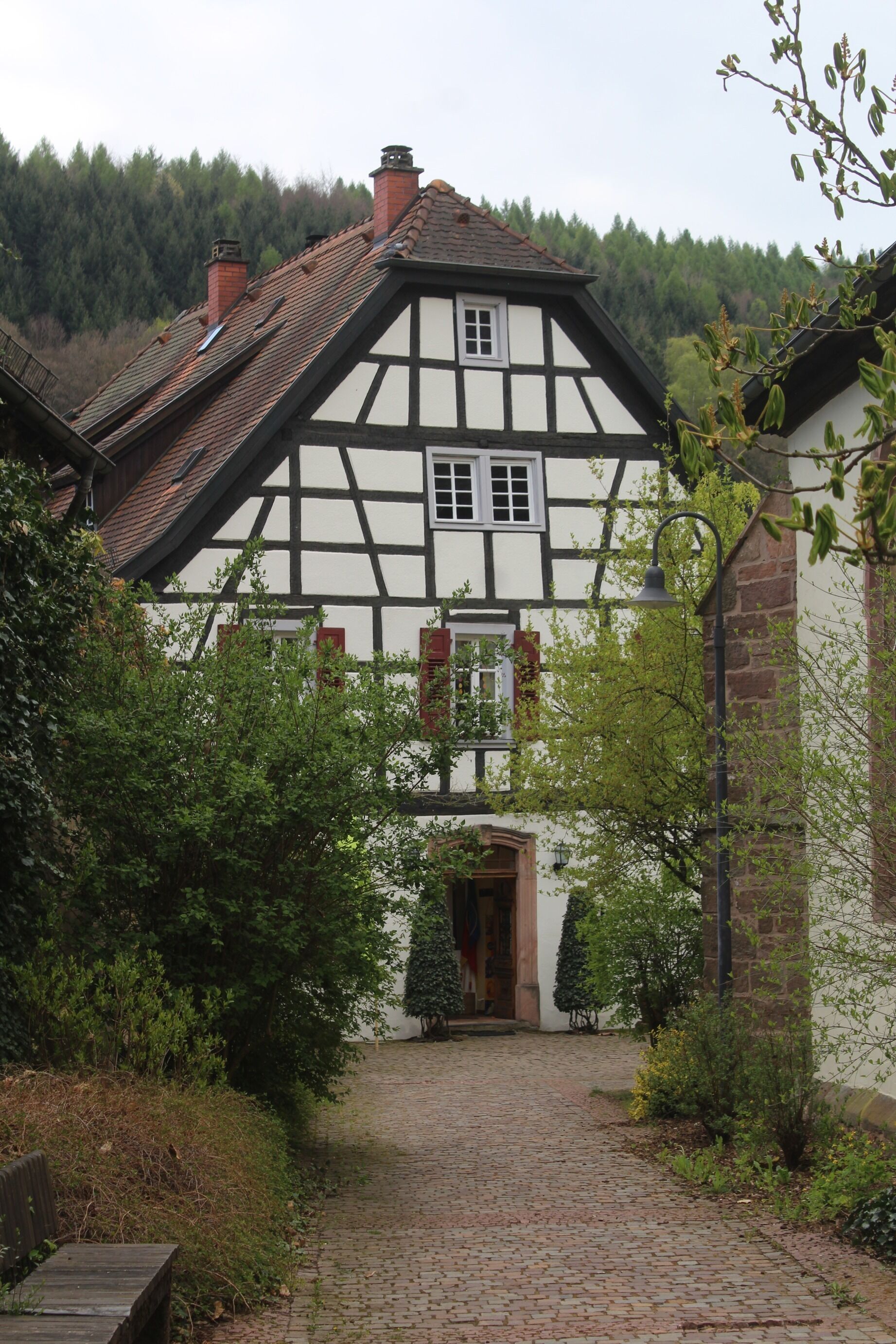 This is a photograph of an architectural monument. It is on the list of cultural monuments of Rodalben
