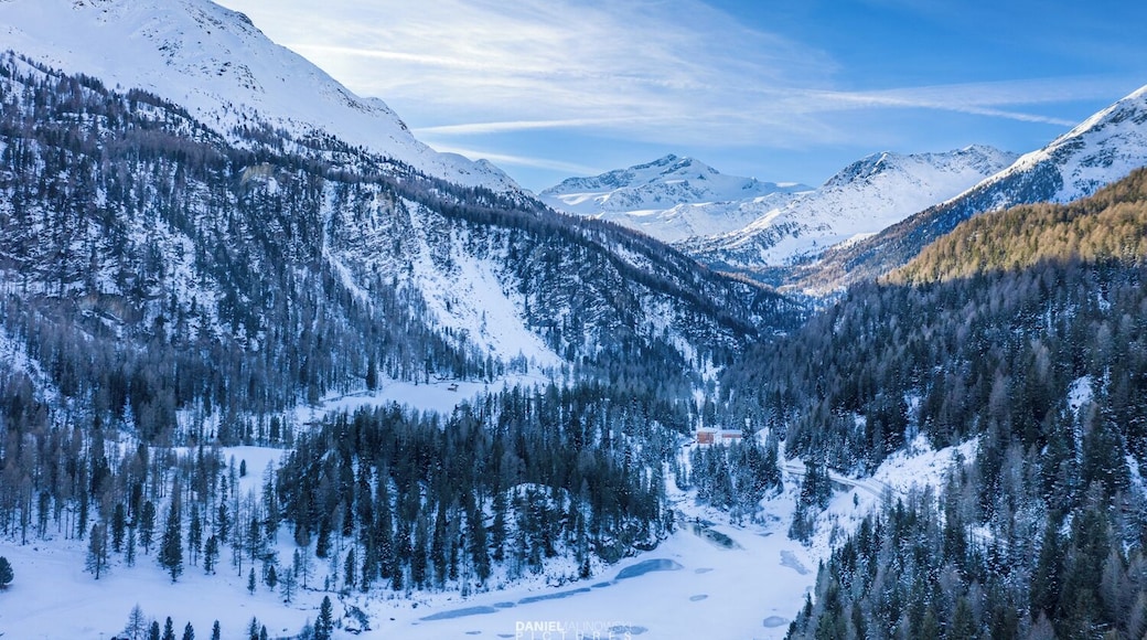 Aerila winter shot from amazing Lago Gioveretto.
#aerial #bvsquad #italy