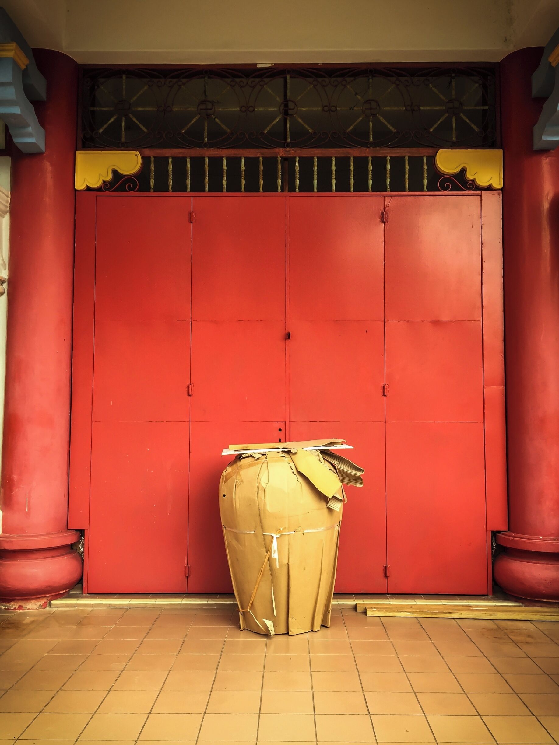 Such an amazing temple in Penang.  Beautiful grounds and this package was sitting at one of the gates.  Obviously awaiting it placement inside the temple.