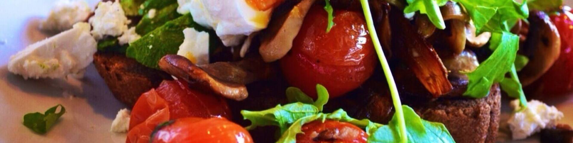 Another yummy breakfast from santis in nedlands! Bruschetta with poached egg. #foodie #amazing #perth #restaurant