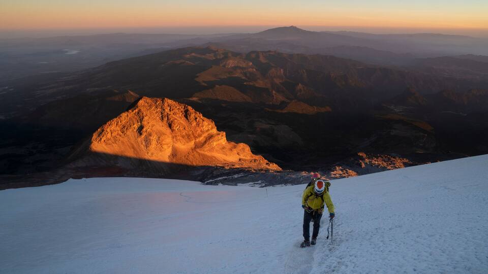 A couple climbing Jamapa glacier at Pico de Orizaba in Mexico