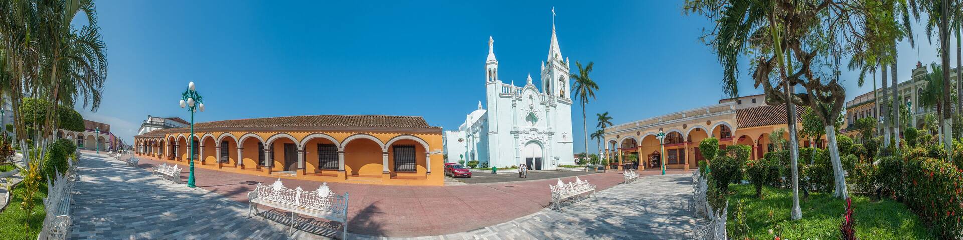 Panorama of mexican colonial town Tlacotalpan, UNESCO site