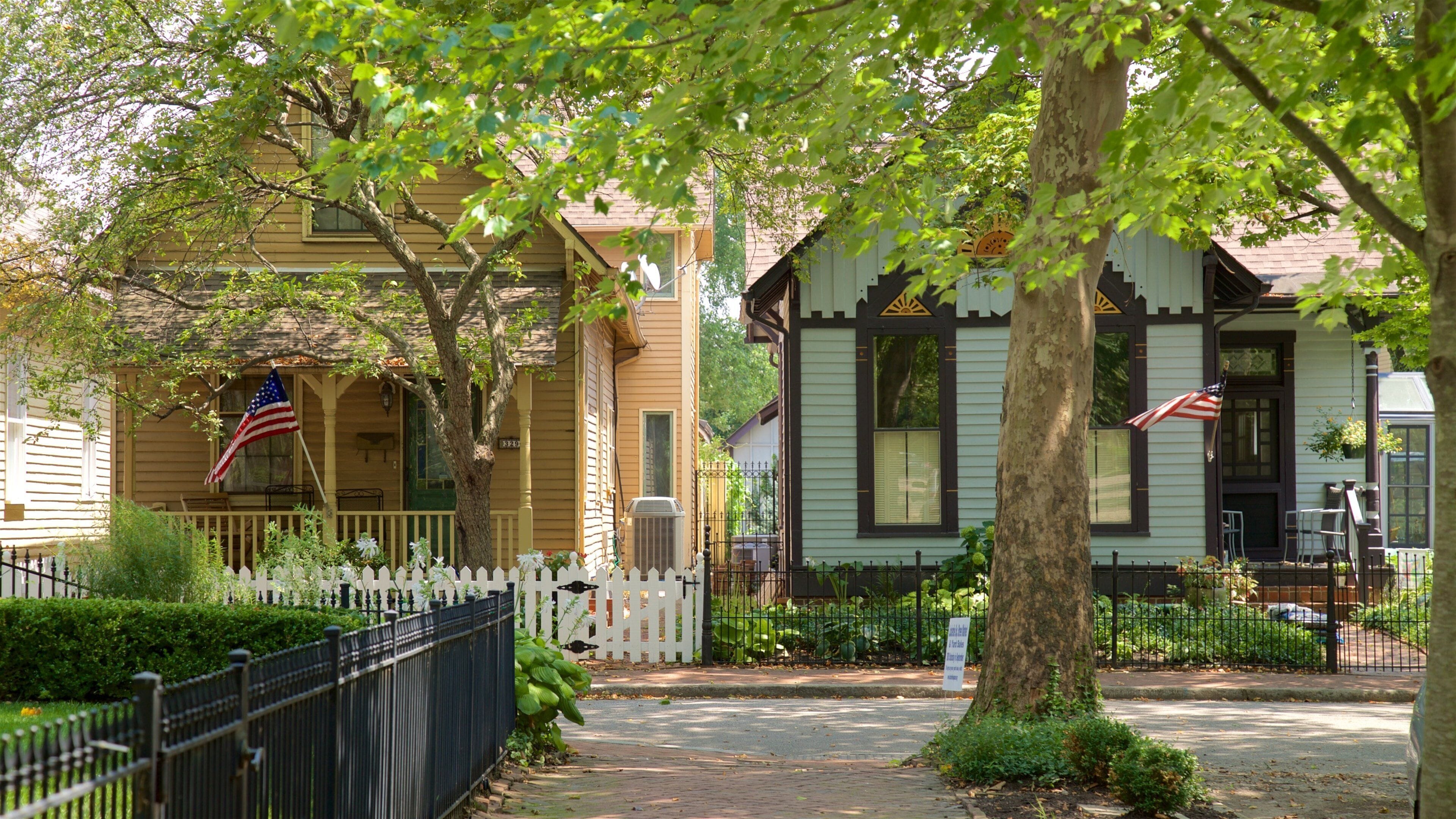 Lockerbie Square Historic District showing a house