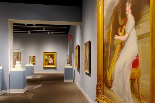 Mint Museum Randolph johon kuuluu sisäkuvat