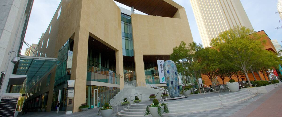 Mint Museum Randolph showing modern architecture, cbd and a high-rise building