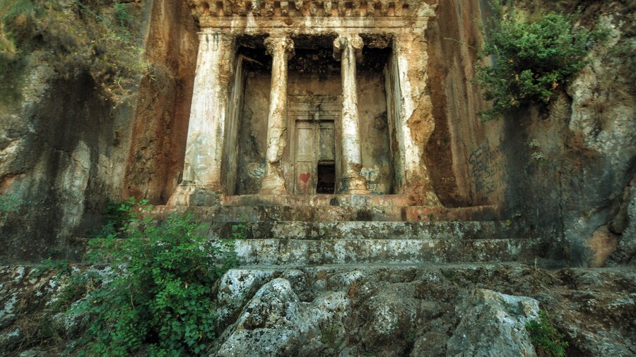 Tomb of Amyntus Fethiye
The principal tomb of a number,built into the hillside. Dating from 350BC when the town was known as Telmessos, the largest City in Lycia.
#Culture