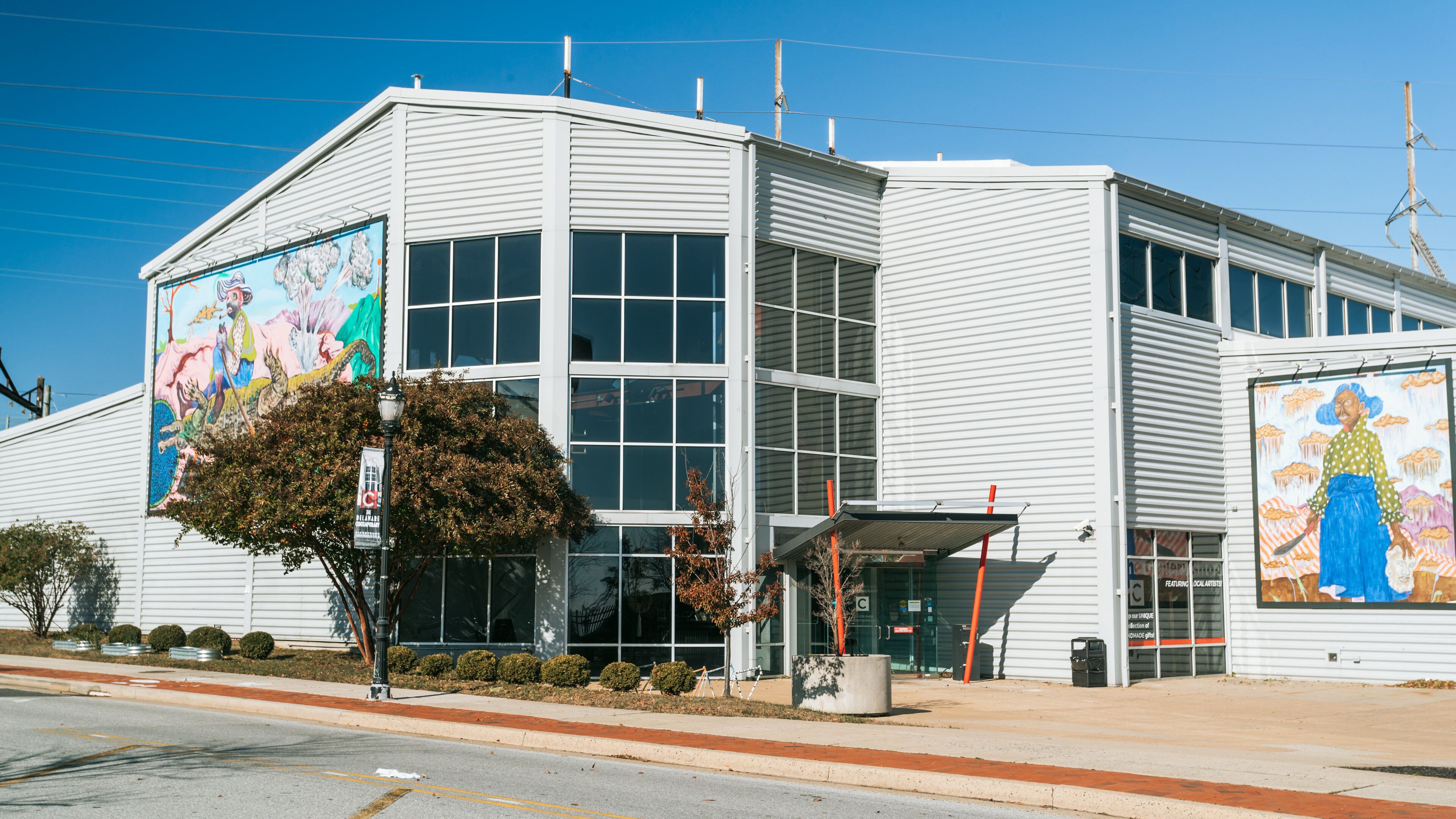 Delaware Center for the Contemporary Arts showing outdoor art