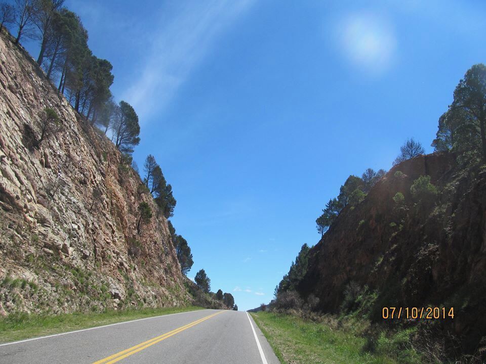camino a a sierra por la ruta 76.