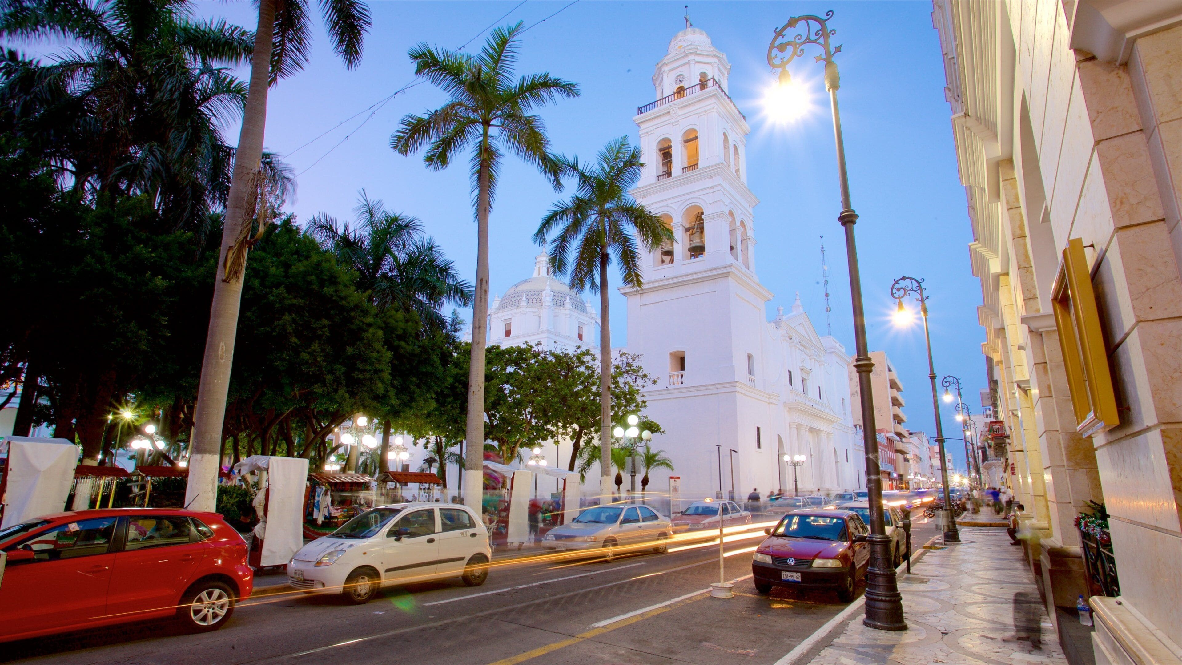 ベラクルス大聖堂 フィーチャー 遺跡・遺産