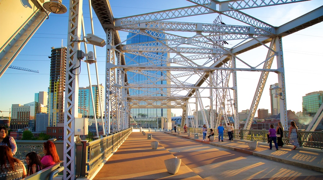 Cumberland Park which includes a high-rise building, a sunset and a bridge
