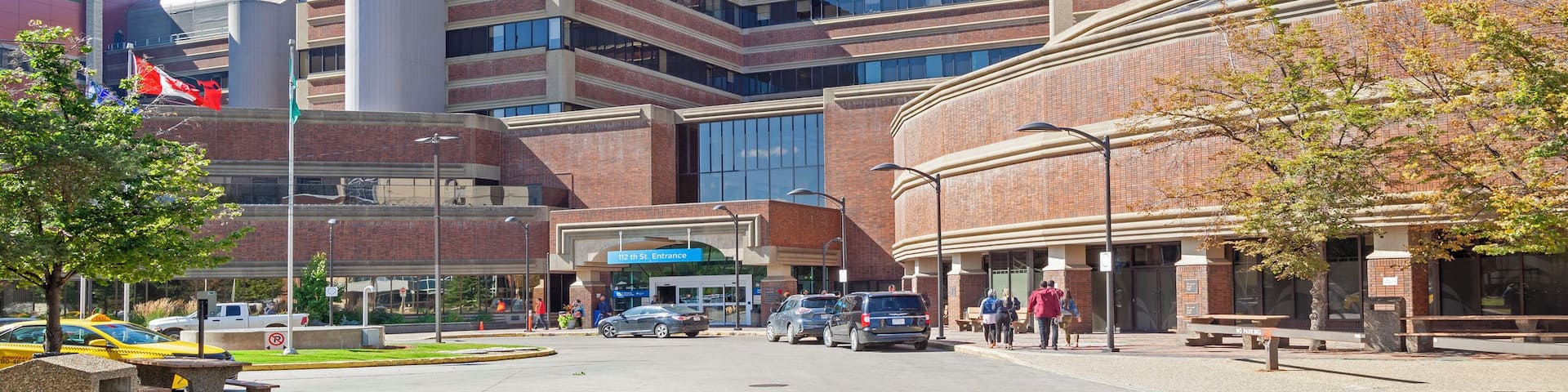 Edmonton_UniversityofAlbertaHospital_6322879-2