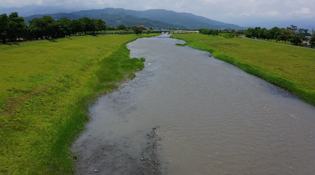 ćźèŸČæșȘ Annong River