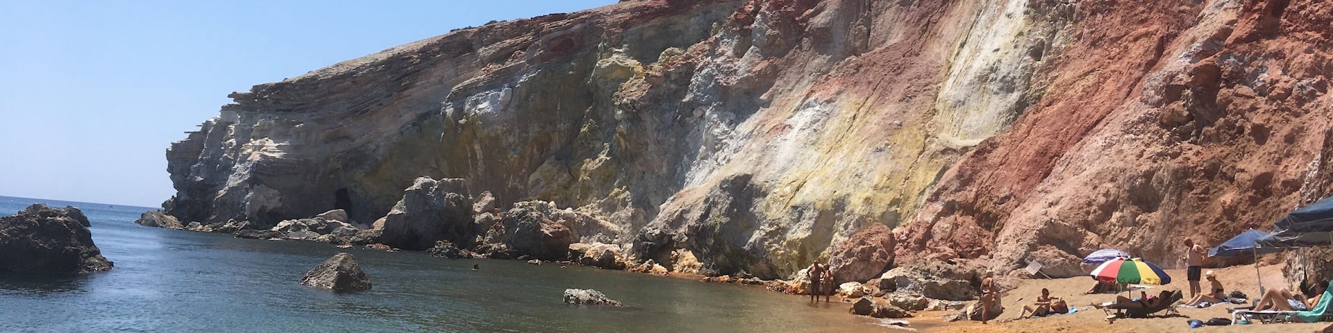 Great beach with wonderful colors of the sea and the cliff
#greece
#milos