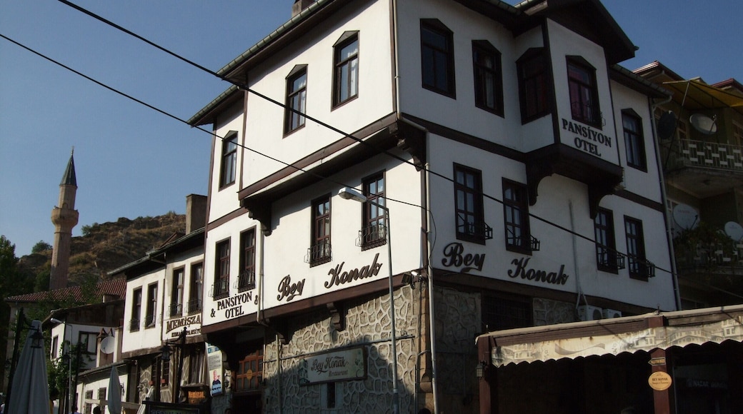 Beypazarı, Ankara, Turkey
#StunningStructures #beypazarı #ankara #turkey #nofilter #photo #travel #holiday #photoofday #history