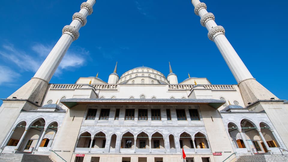 Kocatepe Mosque Kocatepe Camii is the largest mosque in Kocatepe quarter in Kizilay in Cankaya District, city of Ankara, Turkey.